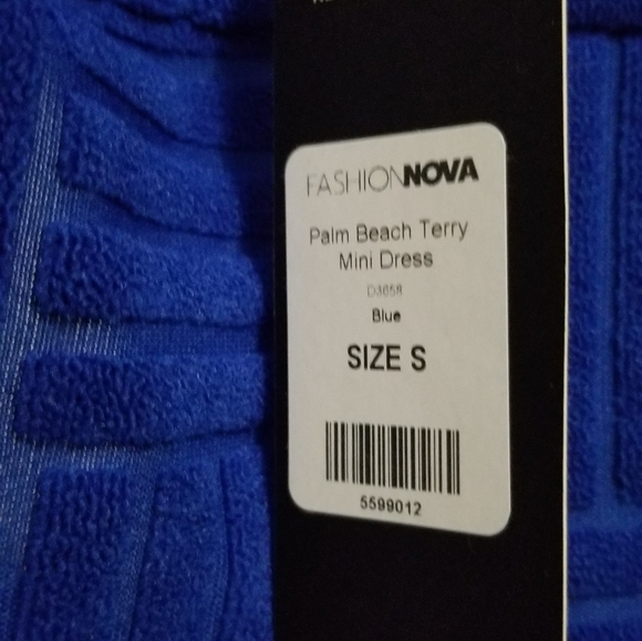 Dressed - Picture 3 of 3